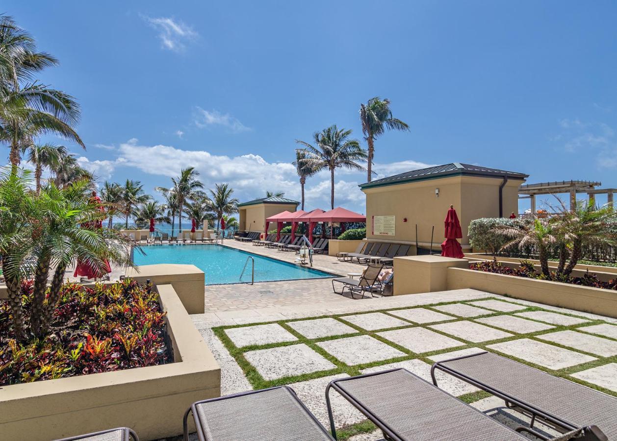 Oceanfront Palm Beach Resort & Spa Singer Island Riviera Beach Exterior photo