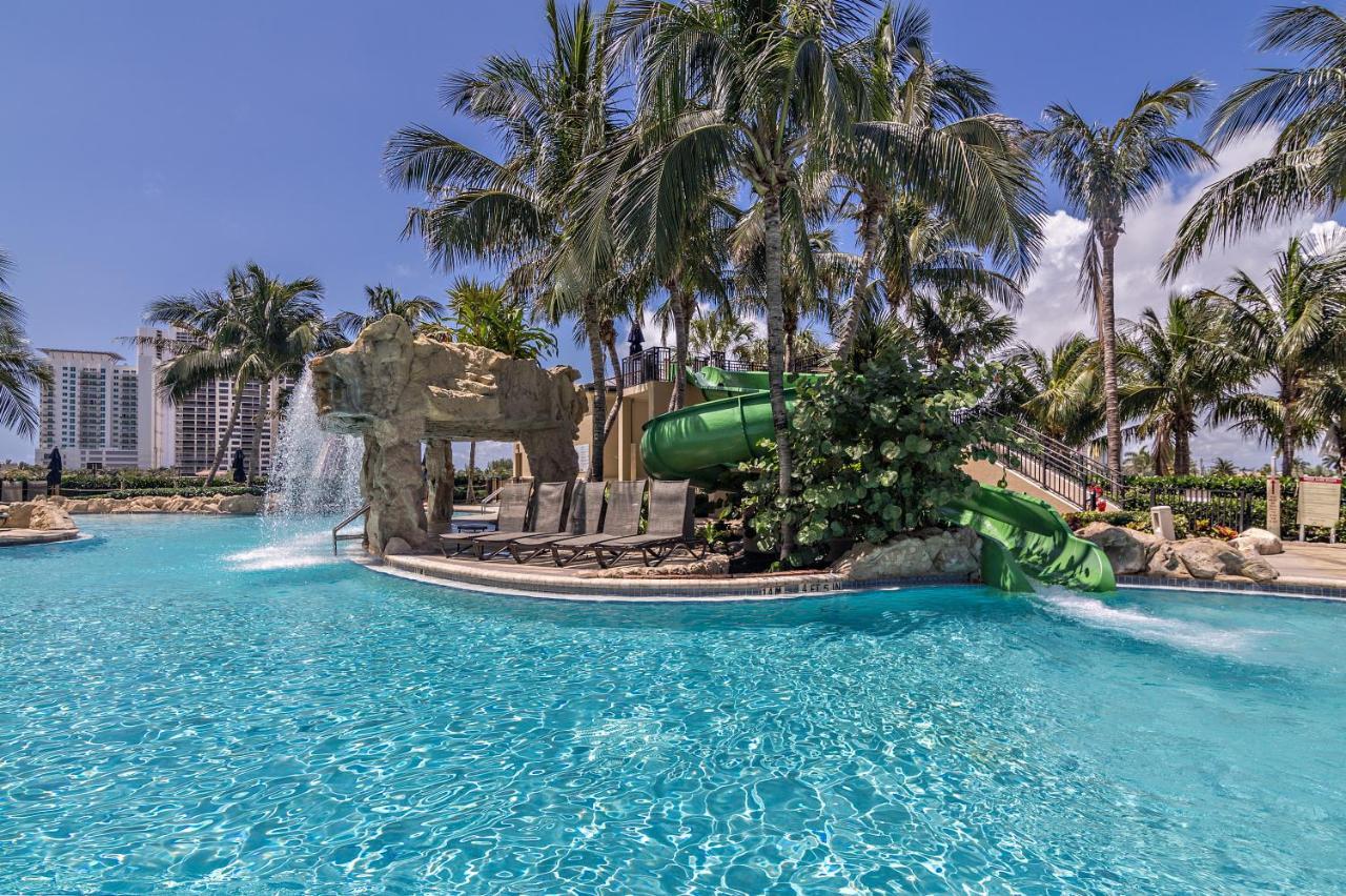 Oceanfront Palm Beach Resort & Spa Singer Island Riviera Beach Exterior photo