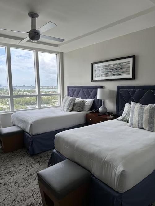Oceanfront Palm Beach Resort & Spa Singer Island Riviera Beach Room photo
